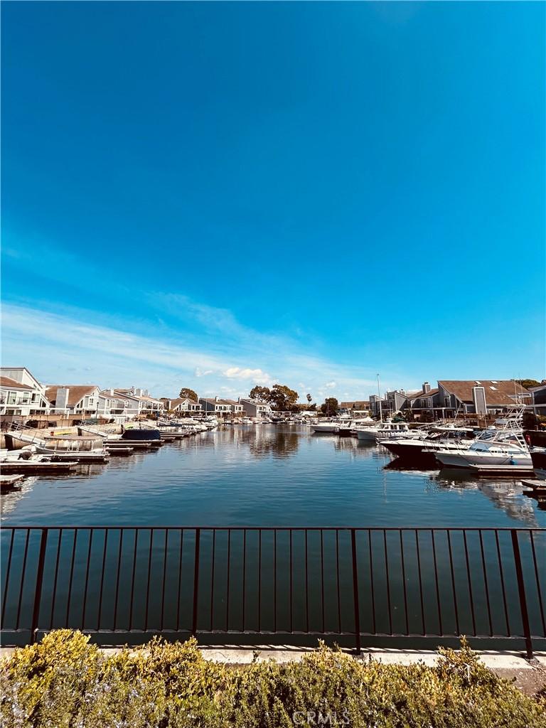 water view with a floating dock