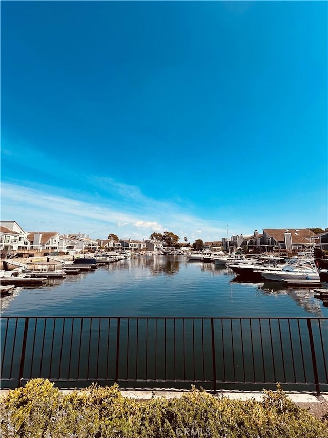 water view with a floating dock