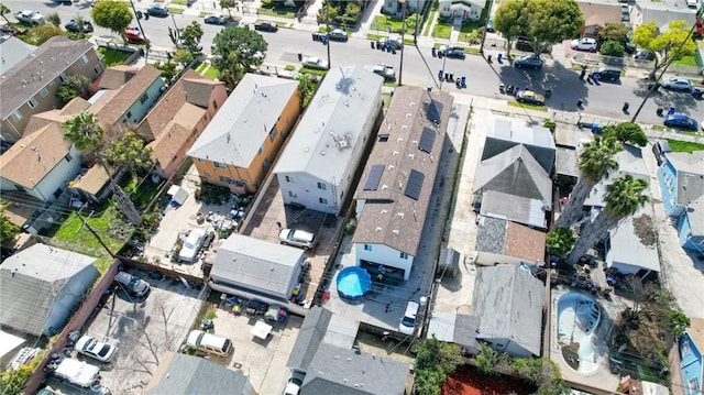 birds eye view of property featuring a residential view