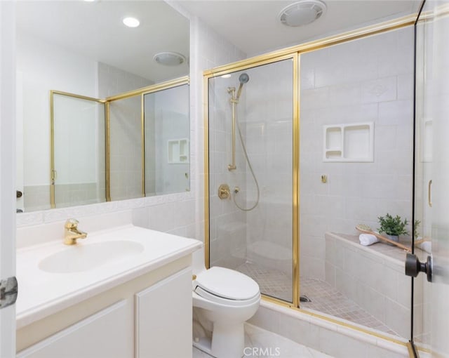 22902 Via Cruz, Laguna Niguel, CA 92677 - full bathroom with a stall shower, toilet, and vanity