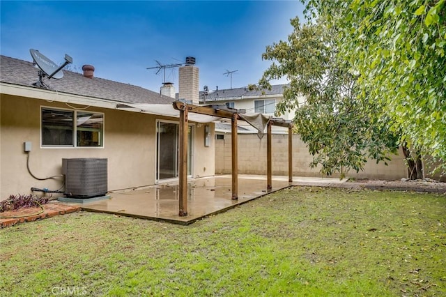 6432 Weber Cir, Huntington Beach, CA 92647 - rear view of property featuring a yard, a patio area, stucco siding, central AC unit, and a fenced backyard
