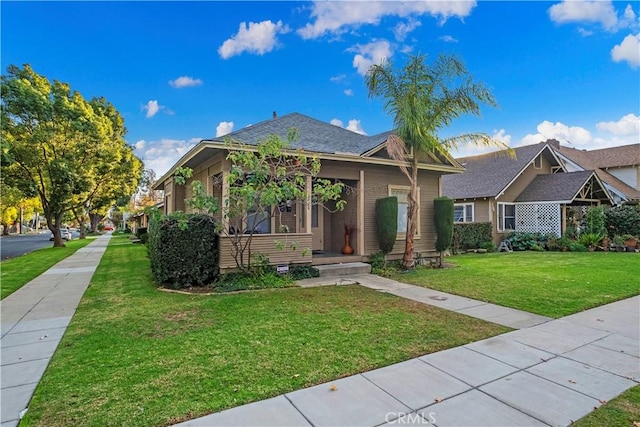 428 E E St, Ontario, CA 91764 - view of front of property featuring a front yard