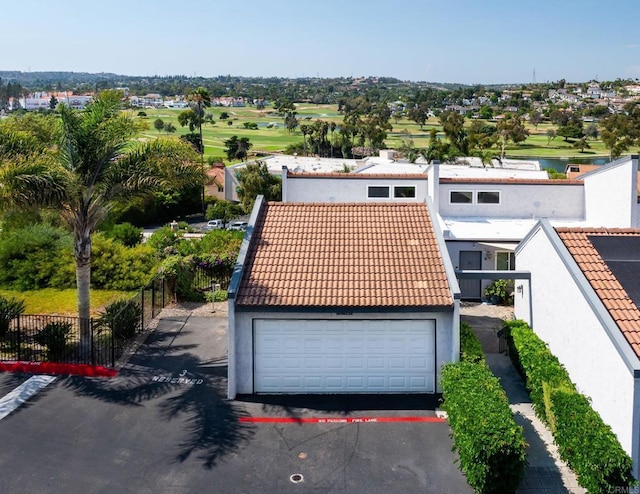 bird's eye view with view of golf course