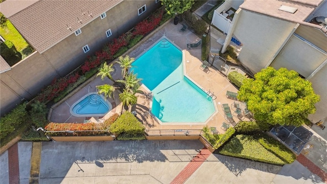 380 W Wilson St Unit A102, Costa Mesa, CA 92627 - bird's eye view of a pool area