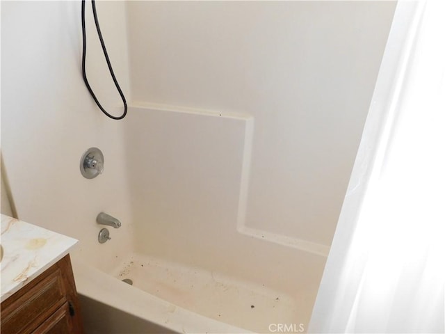 full bath with  shower combination and vanity