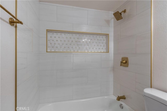 full bath with toilet and bathtub / shower combination