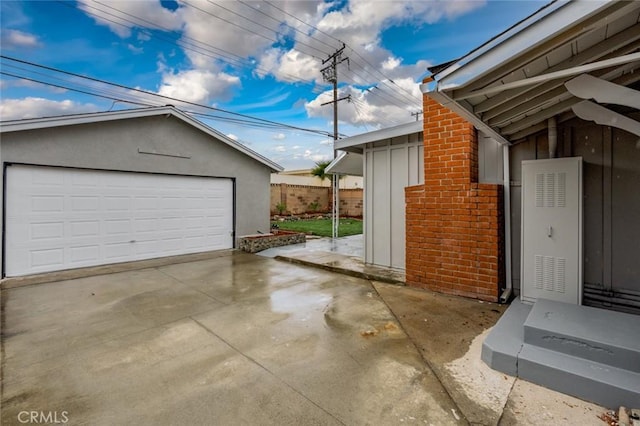 view of detached garage