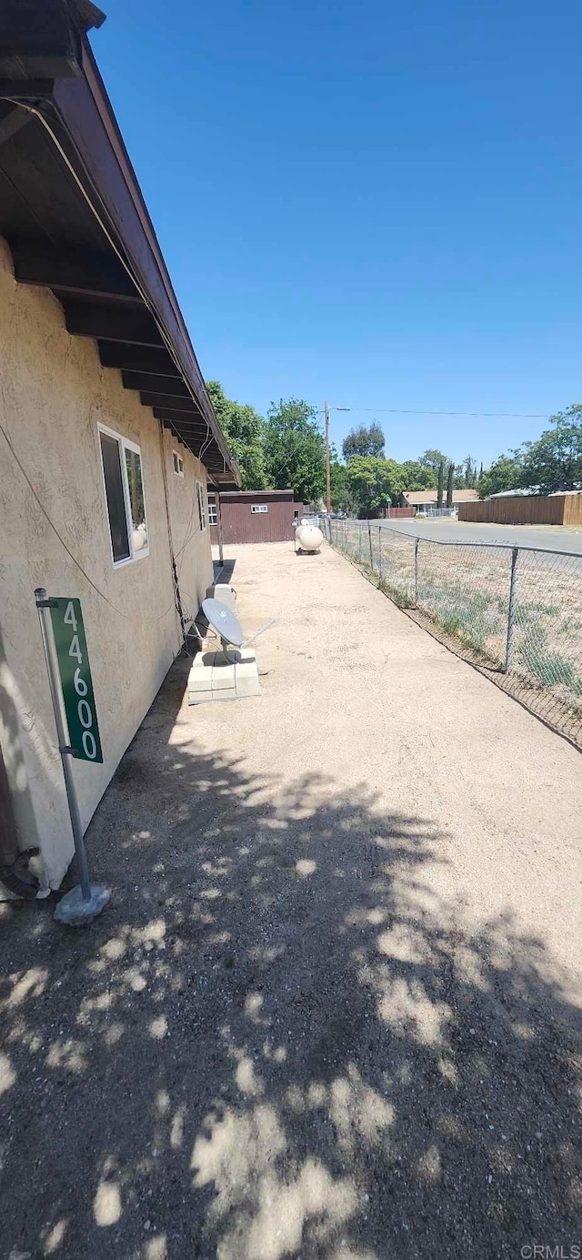 44600 Brawley Ave, Jacumba, CA 91934 - view of yard