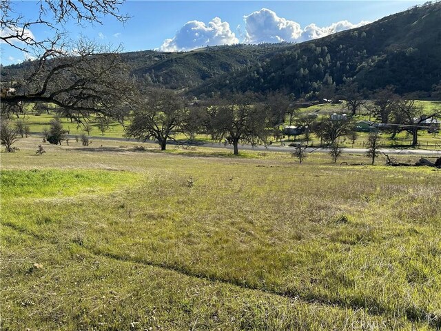 2109 Indian Hill Rd, Clearlake Oaks, CA 95423