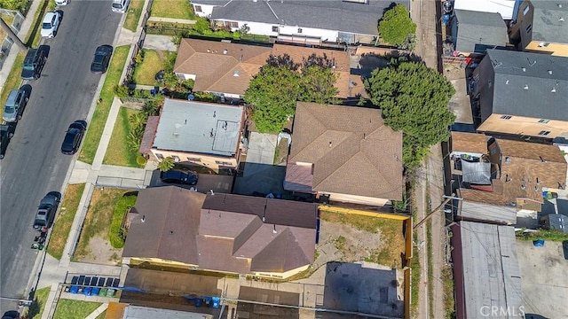 822 E 87th Pl, Los Angeles, CA 90002 - aerial view of property and surrounding area featuring nearby suburban area