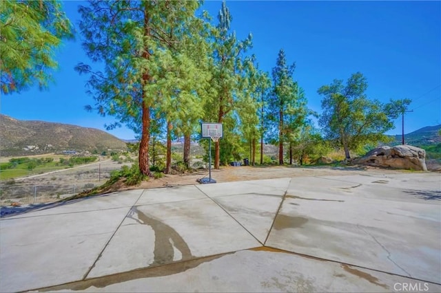 39100 Saddle Ridge Rd, Hemet, CA 92543 - view of patio / terrace featuring a mountain view