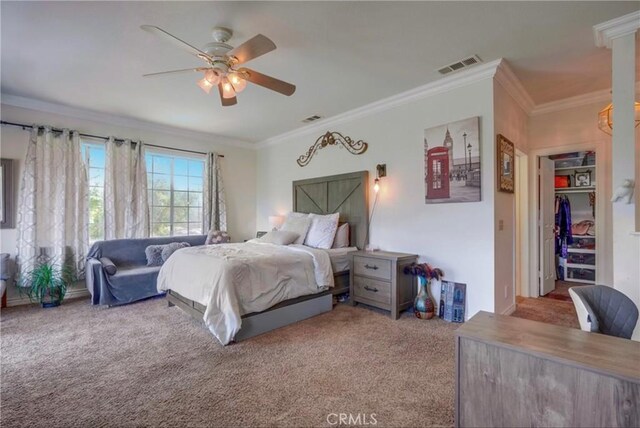 39100 Saddle Ridge Rd, Hemet, CA 92543 - bedroom featuring visible vents, a ceiling fan, carpet flooring, and crown molding