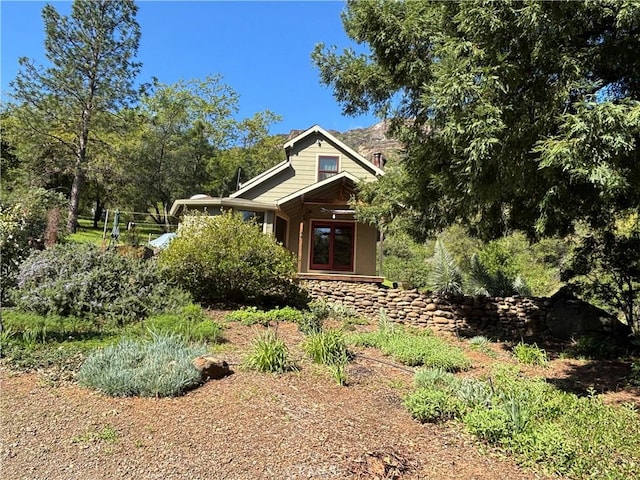 view of front of house