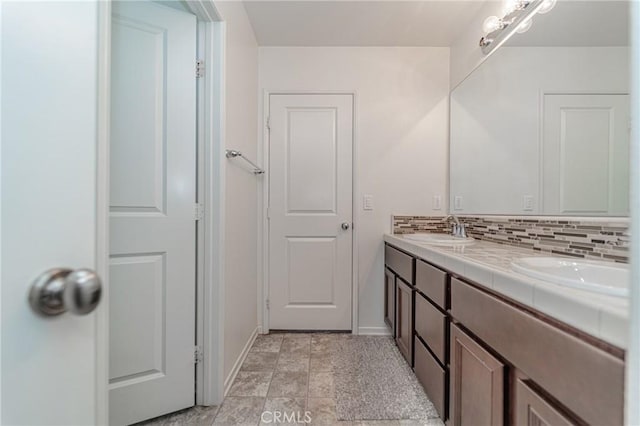 148 Mesquite Ct, Calimesa, CA 92320 - full bathroom with double vanity and decorative backsplash