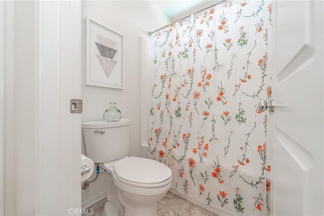 148 Mesquite Ct, Calimesa, CA 92320 - full bath with tile patterned floors and toilet