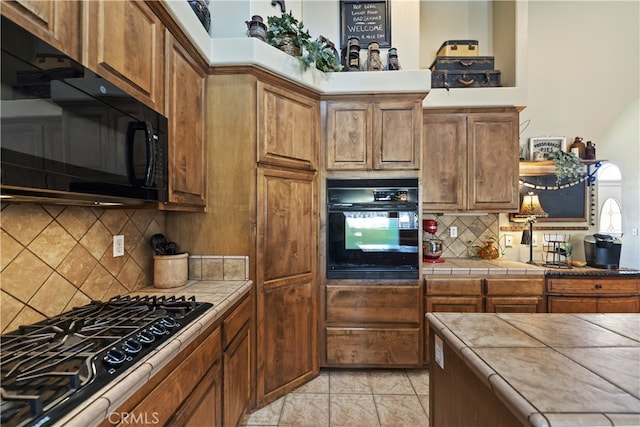 8328 Chateau Rd, Phelan, CA 92371 - photo 14