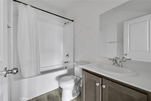 222 Garden Air Ct, Calimesa, CA 92320 - full bathroom featuring vanity, wood finished floors, toilet, and shower / bathtub combination with curtain