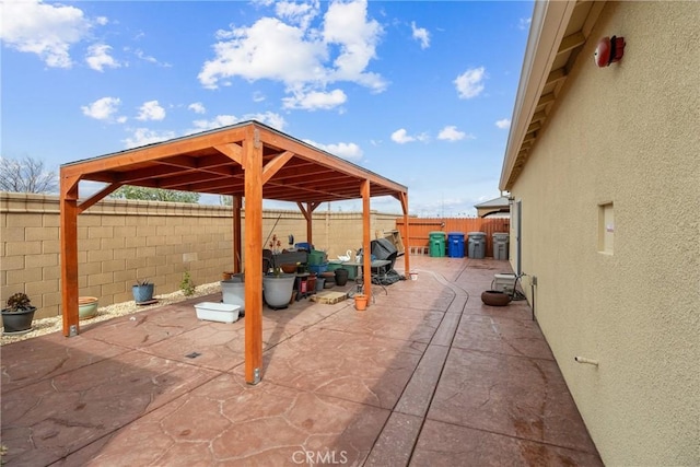 view of patio with a fenced backyard