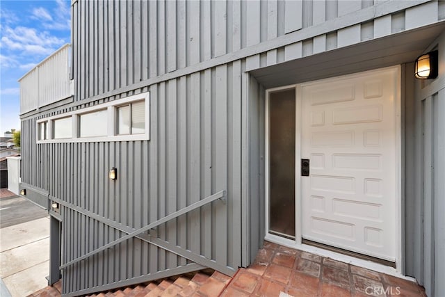 2120 Ocean Way, Laguna Beach, CA 92651 - view of property entrance