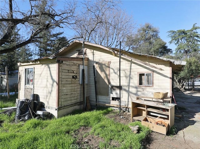 3586 Halika St, Clearlake, CA 95422 - exterior space