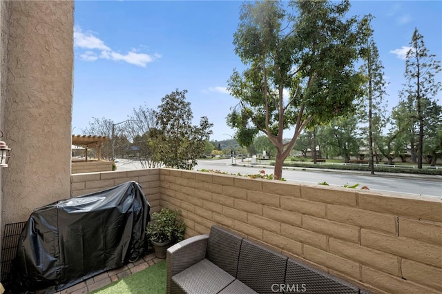1330 Vista Grande Unit 27, Fullerton, CA 92835 - view of yard featuring fence