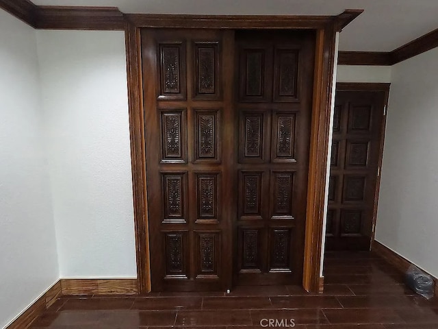 28132 Via Congora, Mission Viejo, CA 92692 - interior details featuring baseboards, ornamental molding, and wood finished floors