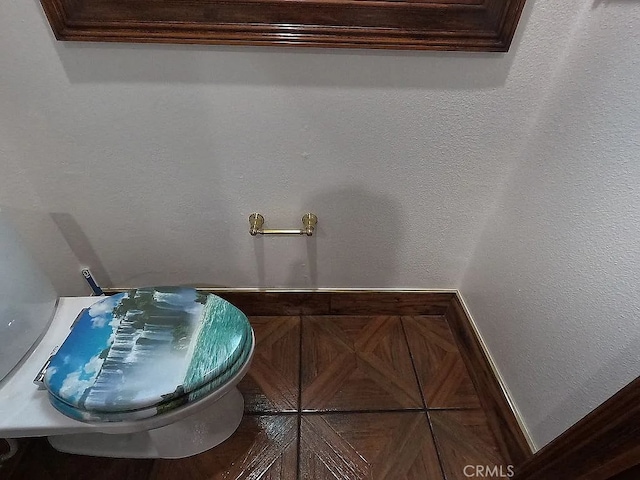 28132 Via Congora, Mission Viejo, CA 92692 - bathroom with a textured wall