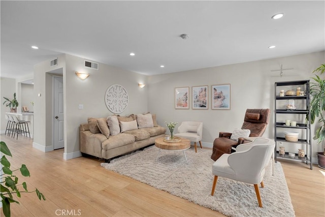 2204 Vanderbilt Ln Unit 16, Redondo Beach, CA 90278 - living area with light wood-style flooring, visible vents, and recessed lighting