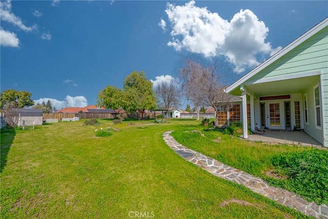 view of yard featuring fence