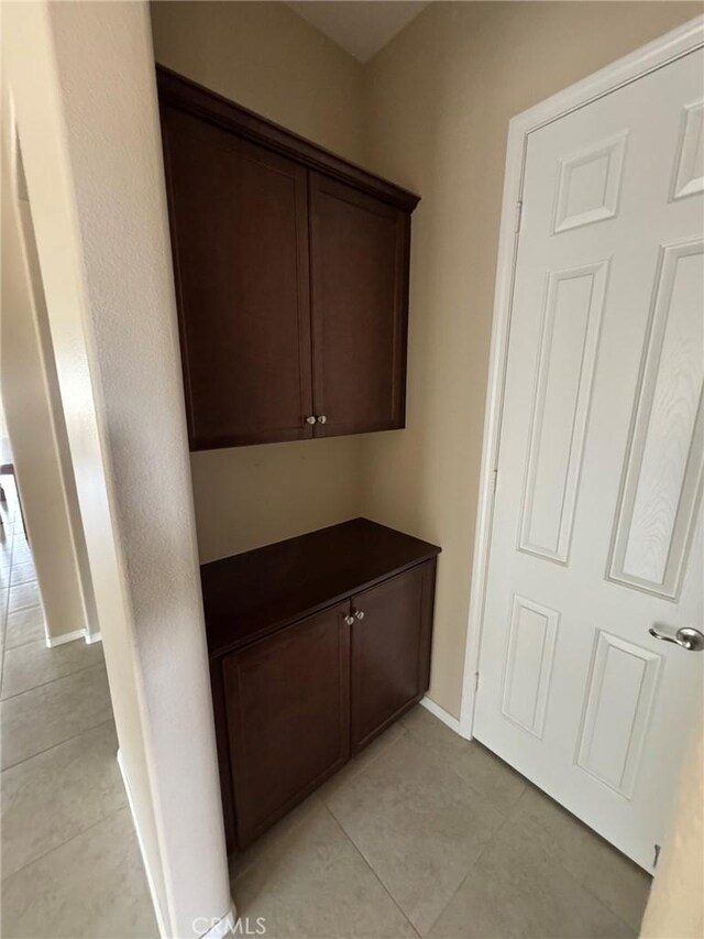 1572 Humboldt Peak, Beaumont, CA 92223 - interior space featuring light tile patterned flooring and baseboards