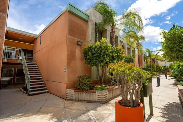 5301 Balboa Blvd Unit M4, Encino, CA 91316 - view of property featuring stairs