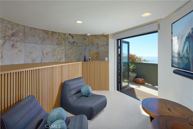 13 Lagunita Dr, Laguna Beach, CA 92651 - sitting room with recessed lighting