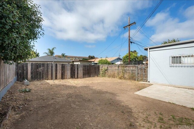 326064 Steel St, San Diego, CA 92113 - photo 11