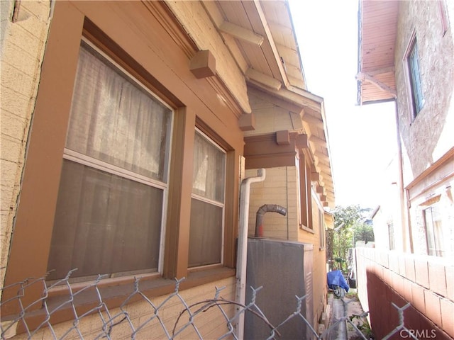 2956 W 15th St, Los Angeles, CA 90006 - view of doorway to property