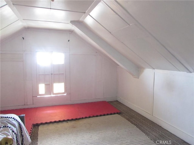 2956 W 15th St, Los Angeles, CA 90006 - bonus room with carpet flooring and vaulted ceiling