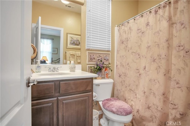 31973 Wildwood Ct, Temecula, CA 92592 - bathroom with vanity, toilet, and a shower with curtain