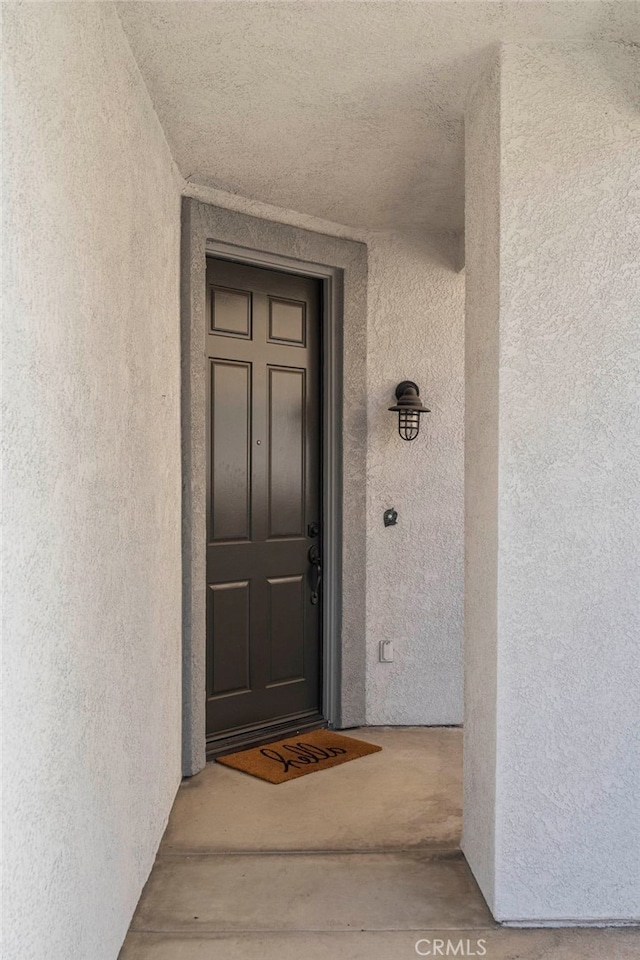 11 Spring View Way, Rancho Santa Margarita, CA 92688 - entrance to property with stucco siding