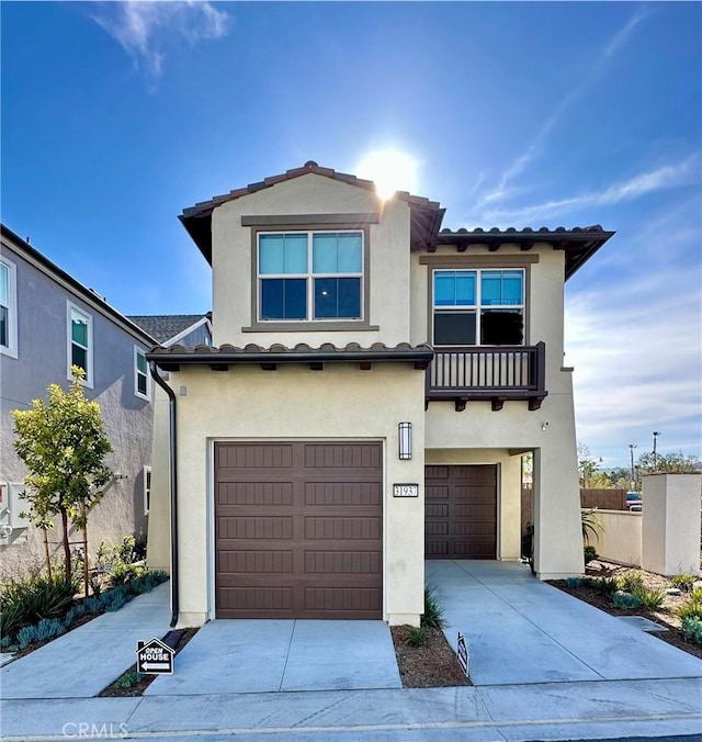 31937 Via Encima, San Juan Capistrano, CA 92675 - view of front of property with an attached garage, stucco siding, and driveway