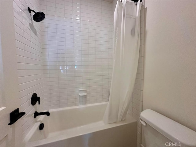 31937 Via Encima, San Juan Capistrano, CA 92675 - full bathroom featuring shower / bath combo with shower curtain and toilet