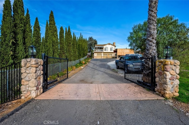 2913 Harris Dr, Vista, CA 92084 - view of gate with fence