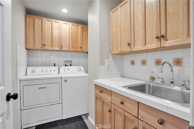 272 Fairway Dr, Lake Arrowhead, CA 92352 - laundry room featuring separate washer and dryer, cabinet space, and recessed lighting
