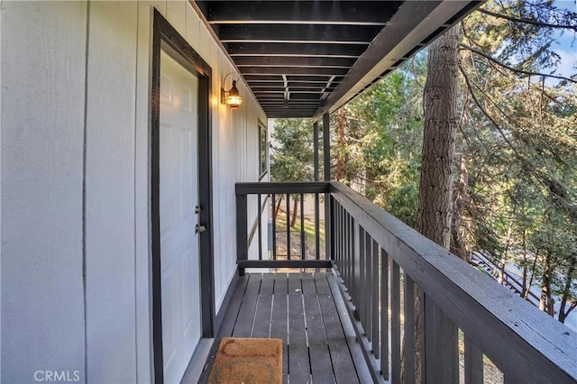 272 Fairway Dr, Lake Arrowhead, CA 92352 - view of wooden deck