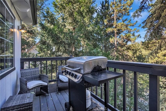 272 Fairway Dr, Lake Arrowhead, CA 92352 - wooden terrace featuring area for grilling