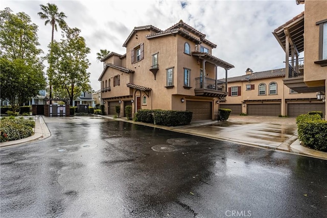 24 Dietes Ct, Ladera Ranch, CA 92694 - view of asphalt street featuring curbs