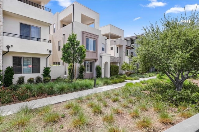 148 Modjeska, Irvine, CA 92618 - view of building exterior