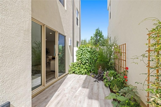 148 Modjeska, Irvine, CA 92618 - view of wooden terrace