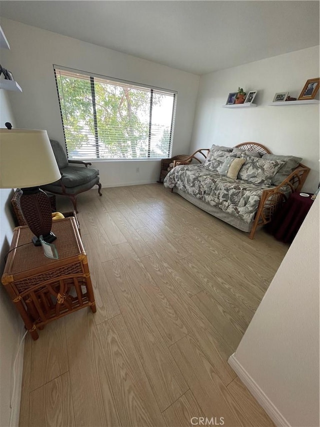 18269 Sanmian Ct, Fountain Valley, CA 92708 - living room featuring light wood-style flooring and baseboards