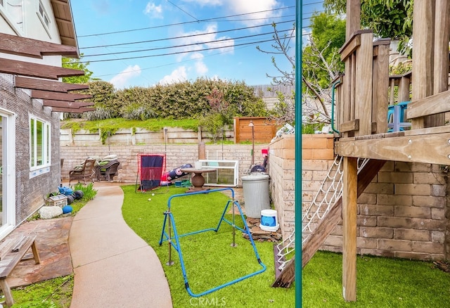 view of yard with a fenced backyard