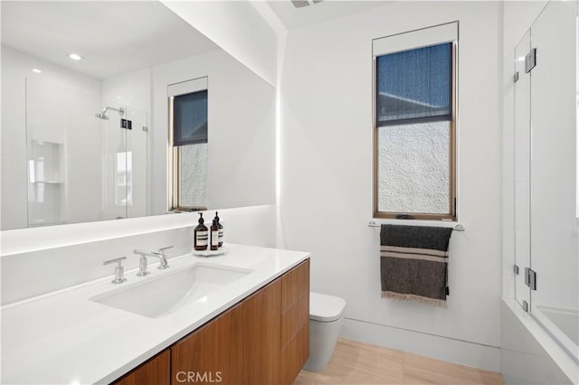 2914 Ocean Blvd, Corona Del Mar, CA 92625 - full bathroom with enclosed tub / shower combo, toilet, and vanity