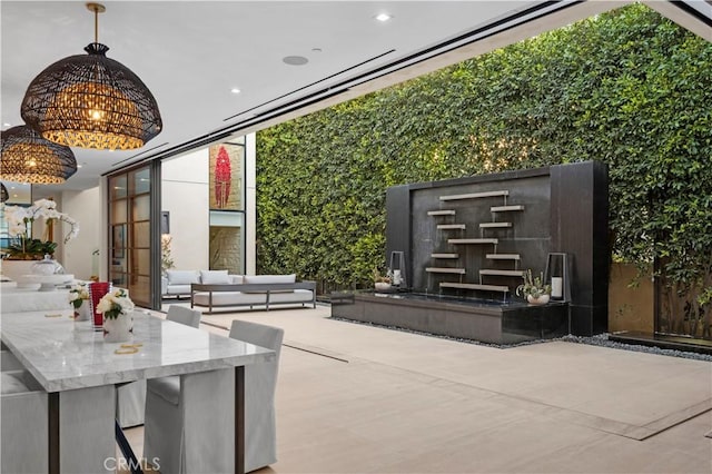 2914 Ocean Blvd, Corona Del Mar, CA 92625 - view of common area